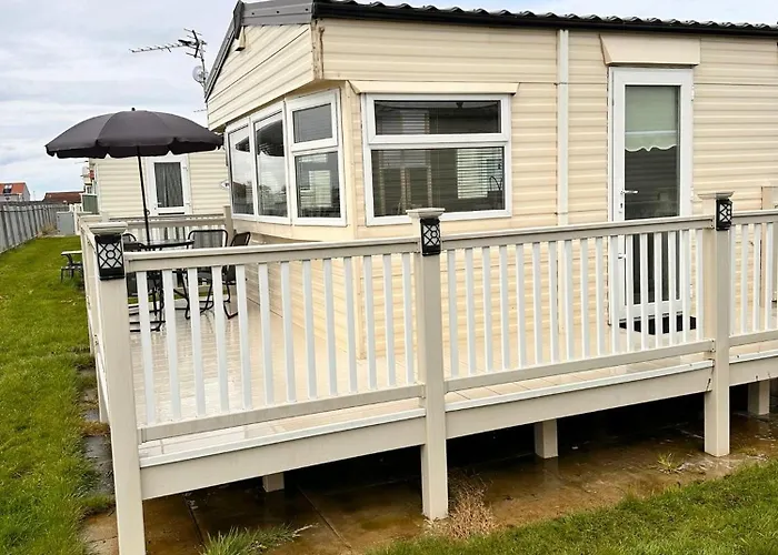 Browns Caravan Rentals, Ingoldmells 4 Berth Caravan Silver Beach