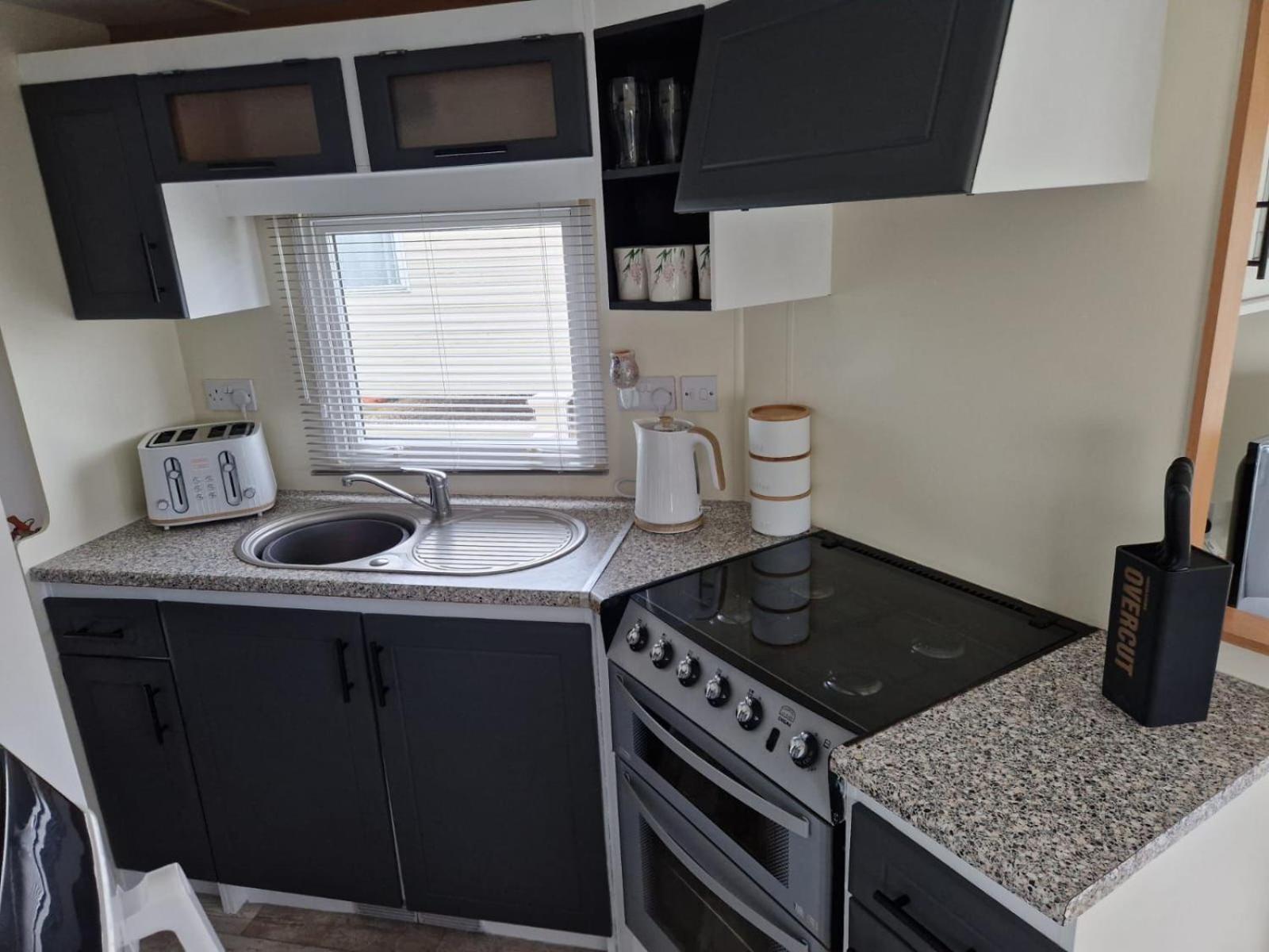 Apartment Browns Caravan Rentals, 4 Berth Caravan Silver Ingoldmells
